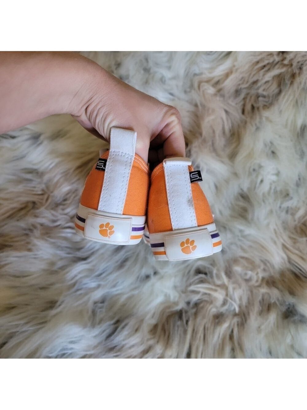 Official Clemson Tigers Low Top Shoes - Picture 8 of 9